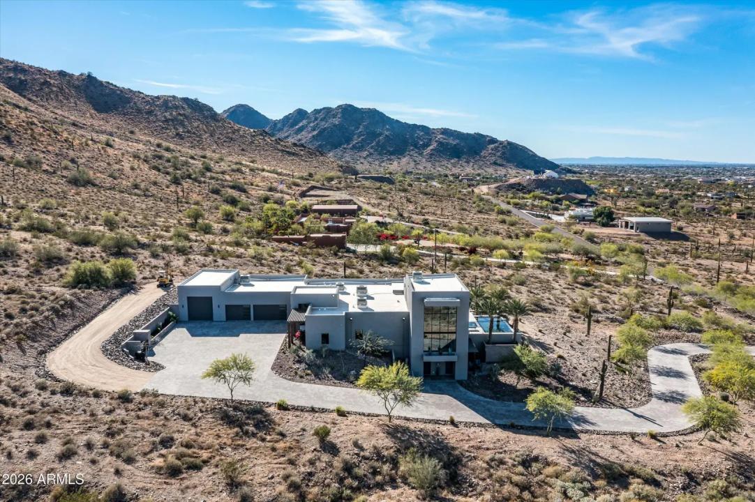 Real Estate Picture 70