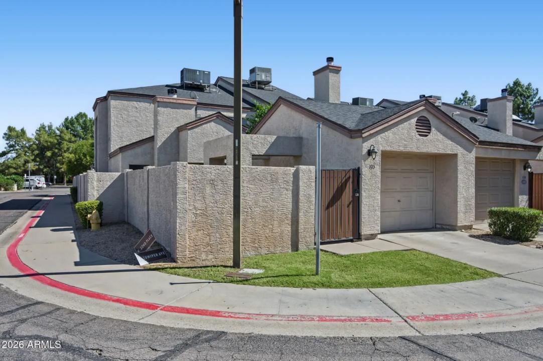Real Estate Picture 2