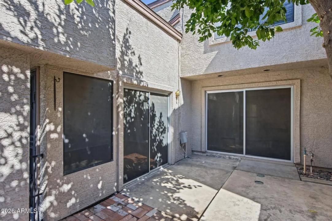 Real Estate Picture 9