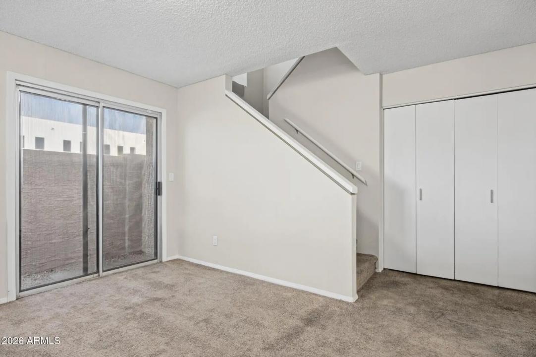 Real Estate Picture 15