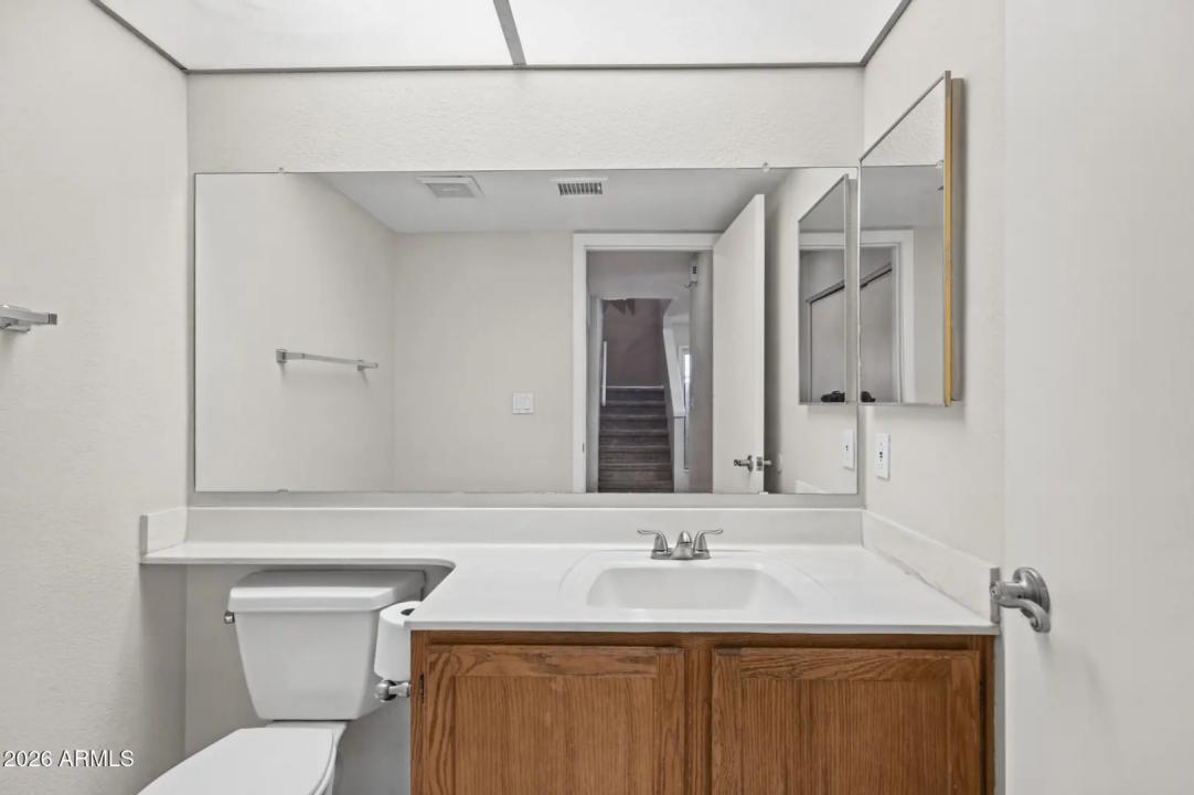 Real Estate Picture 27
