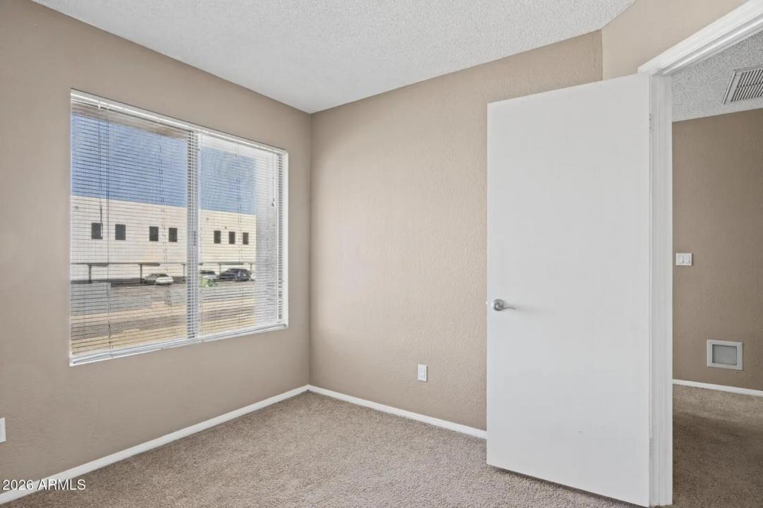 Real Estate Picture 31