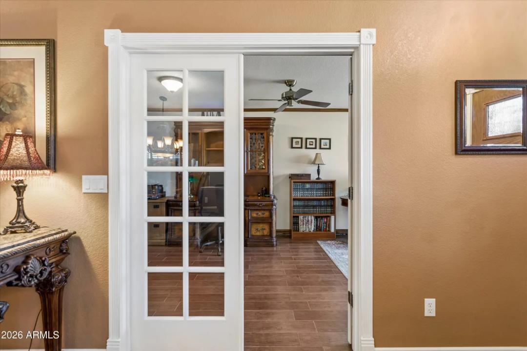 Real Estate Picture 11