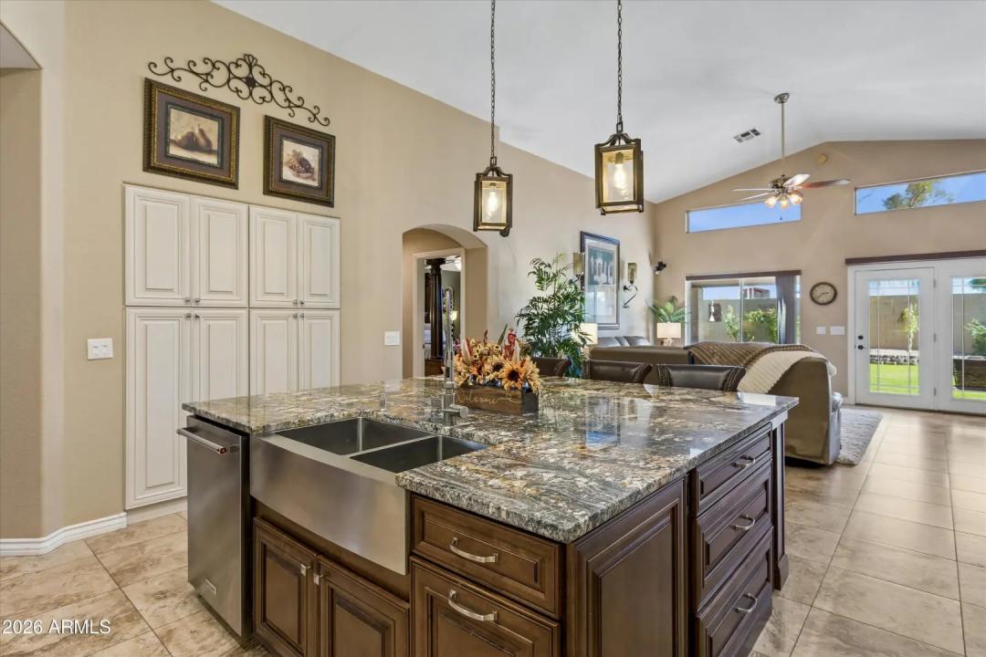 Real Estate Picture 29