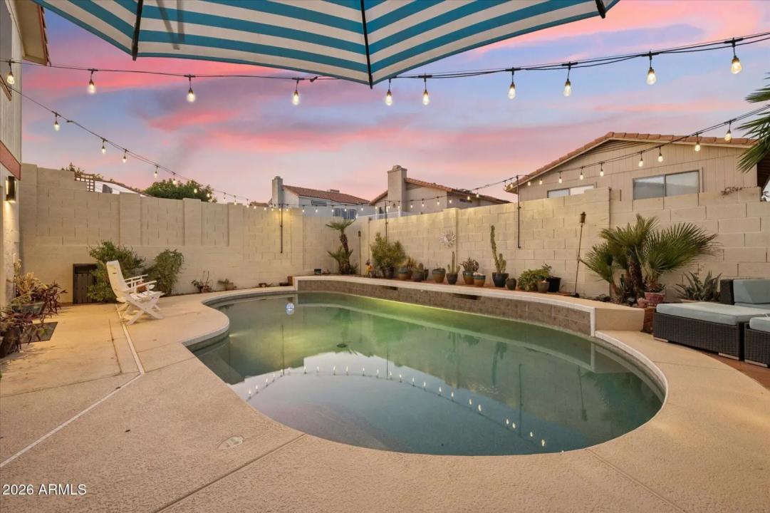 Real Estate Picture 21