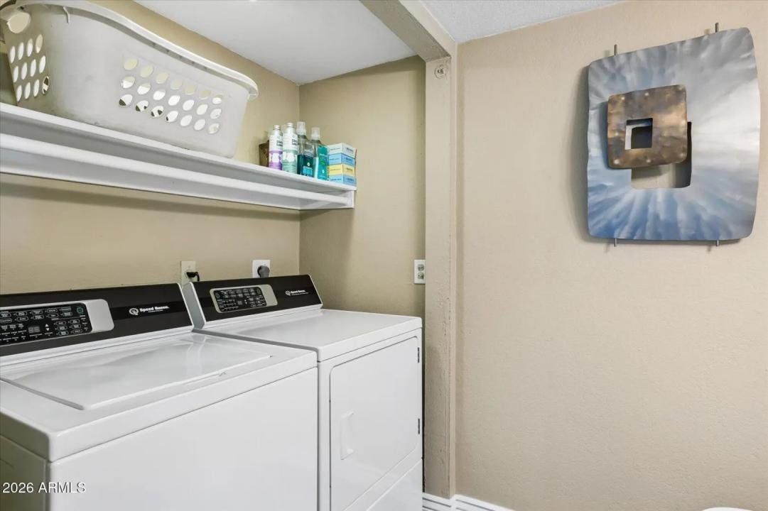 Real Estate Picture 17