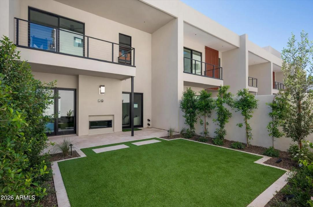 Real Estate Picture 45