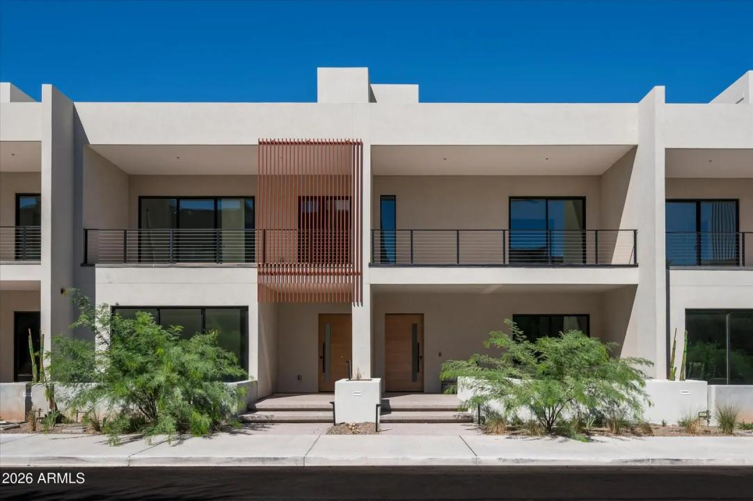 Real Estate Picture 1