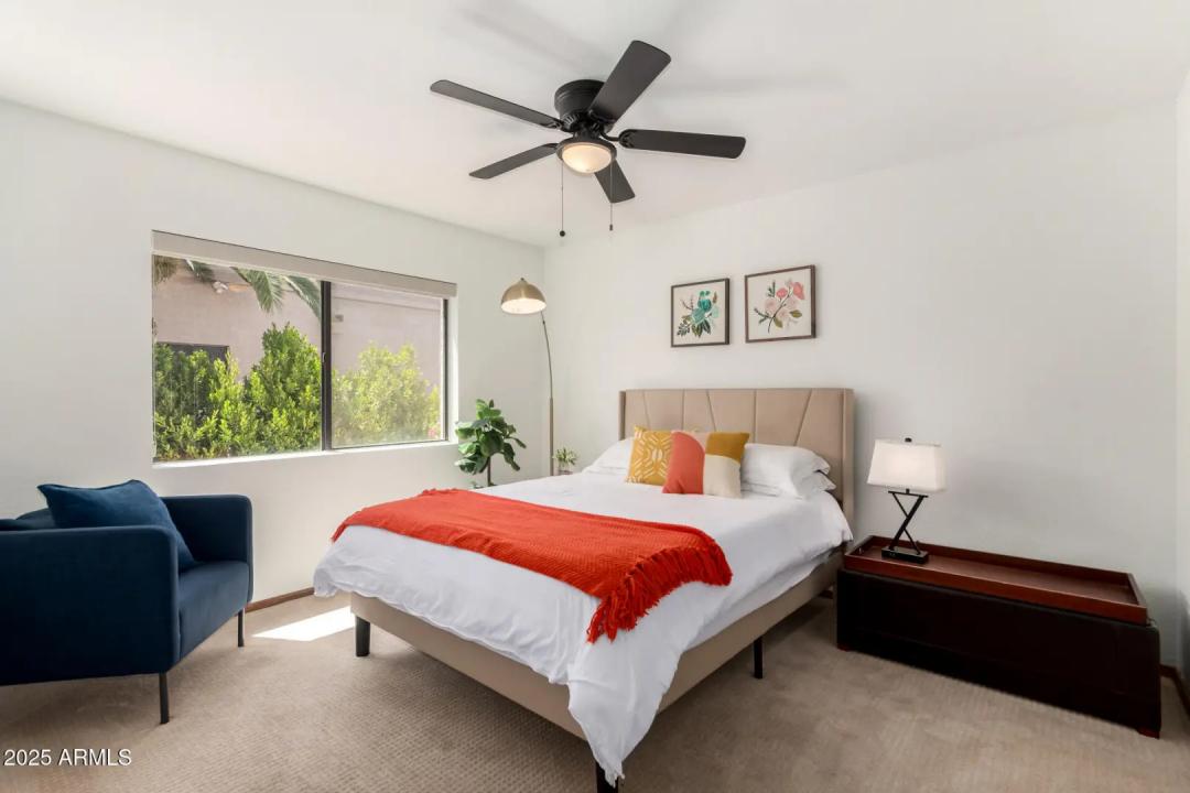 Real Estate Picture 15