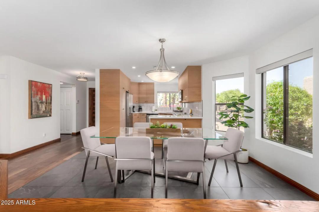 Real Estate Picture 19