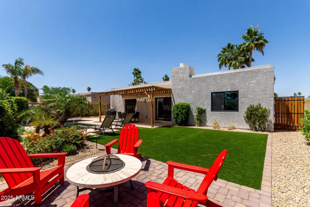Real Estate Picture 21