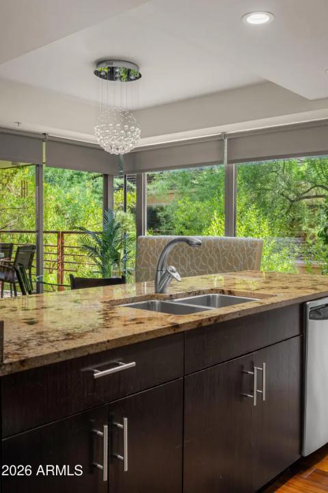 Real Estate Picture 5