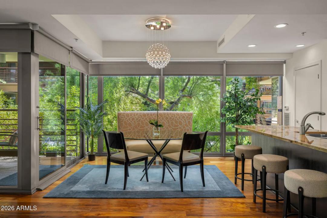 Real Estate Picture 6
