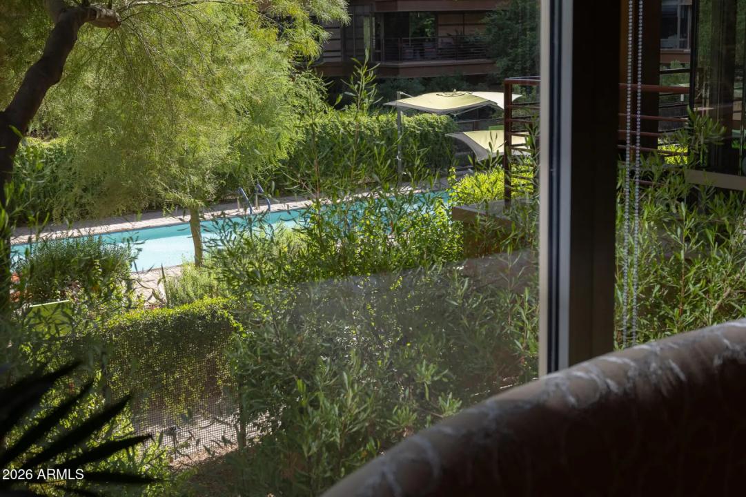 Real Estate Picture 16