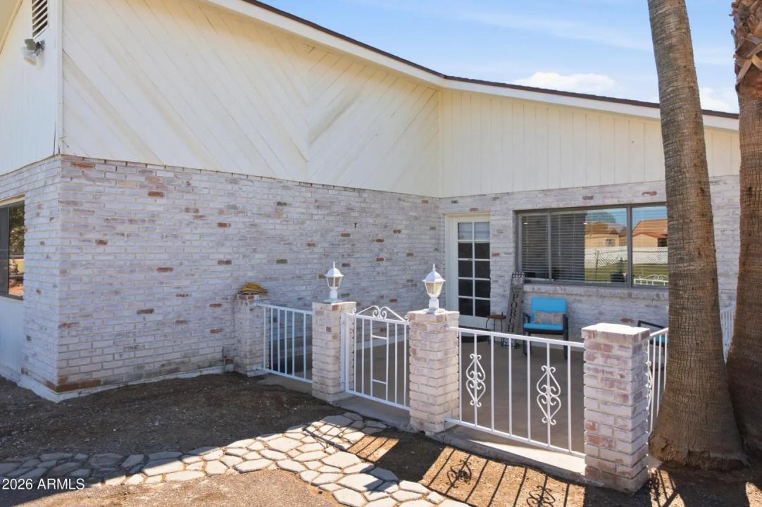 Real Estate Picture 6