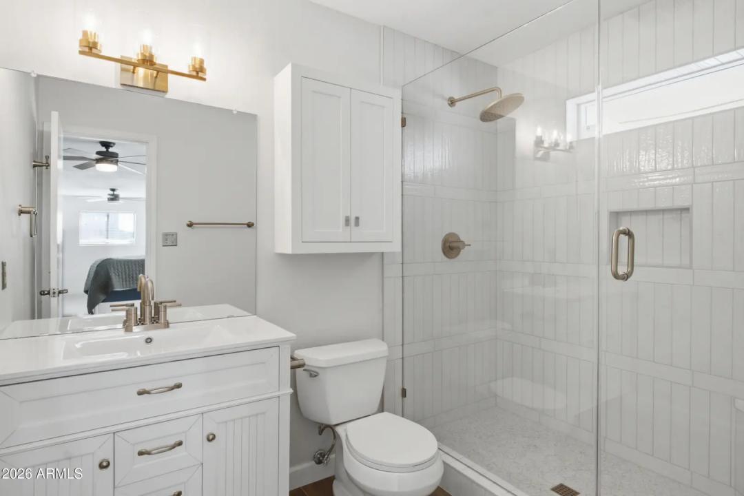 Real Estate Picture 19