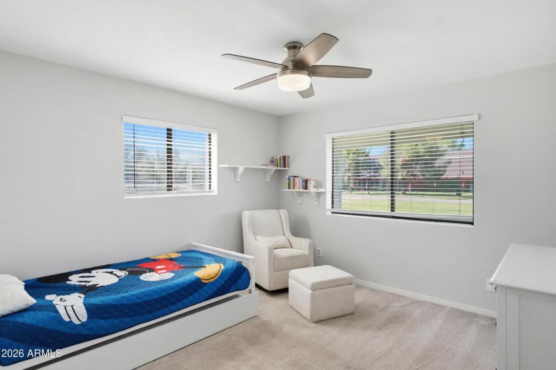 Real Estate Picture 20