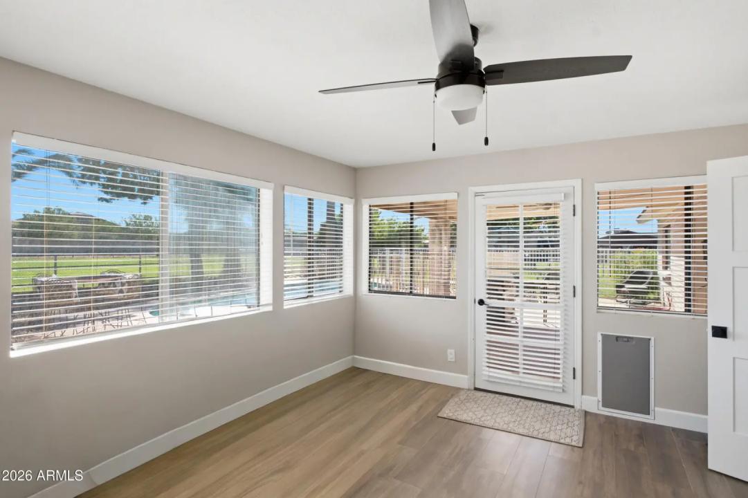 Real Estate Picture 27