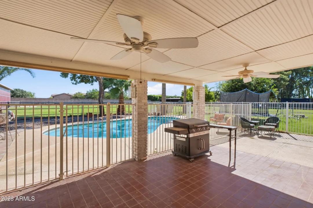 Real Estate Picture 29