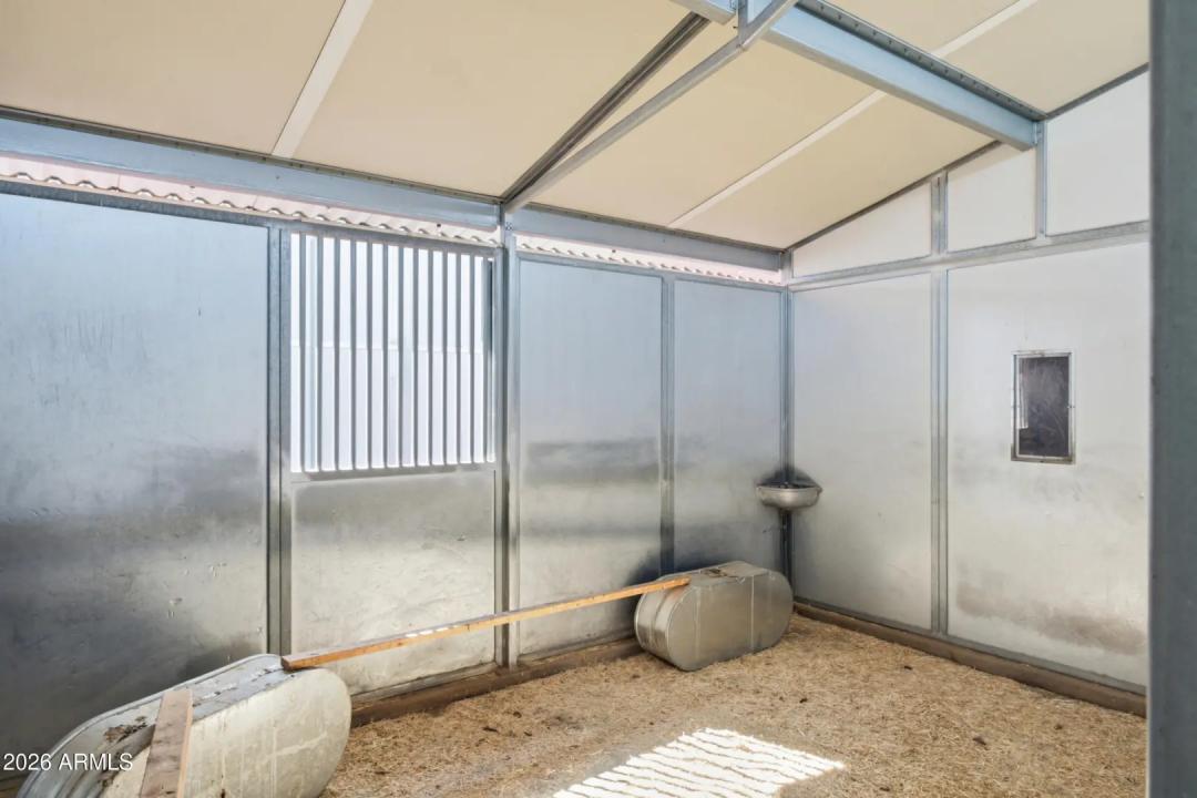 Real Estate Picture 37