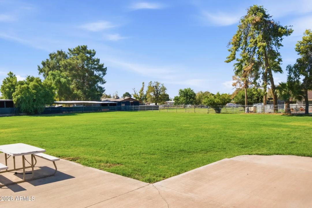 Real Estate Picture 44