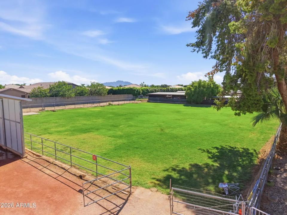Real Estate Picture 45
