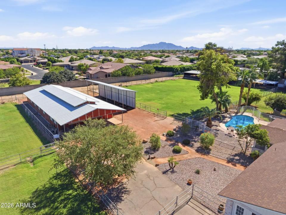 Real Estate Picture 46
