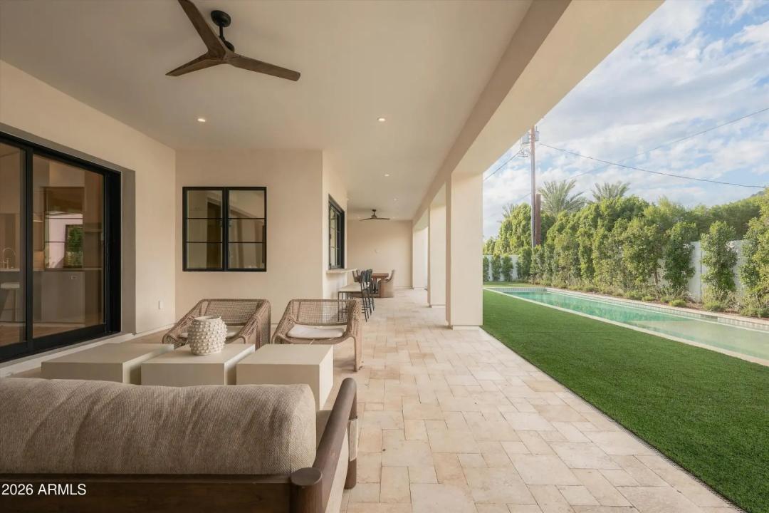 Real Estate Picture 42