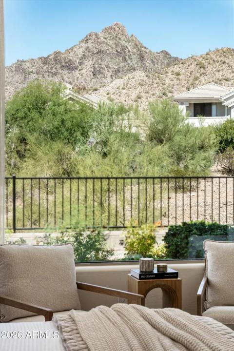 Real Estate Picture 9