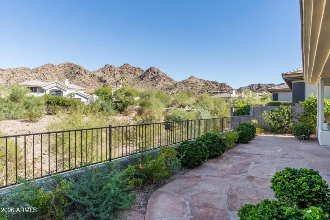 Real Estate Picture 16