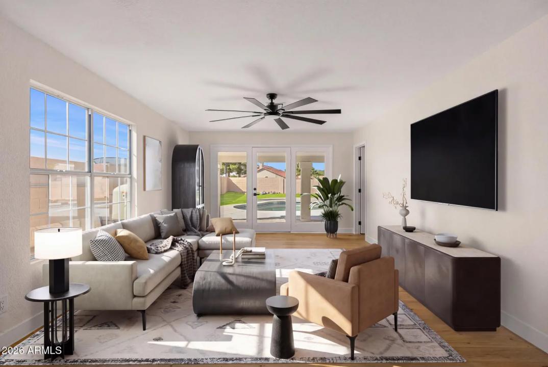Real Estate Picture 5