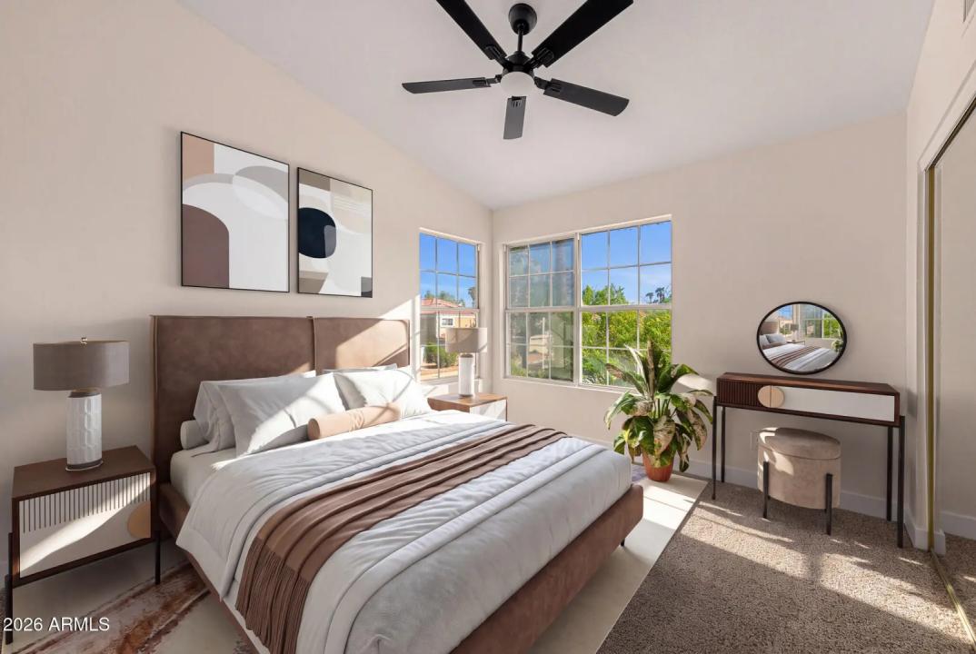 Real Estate Picture 13
