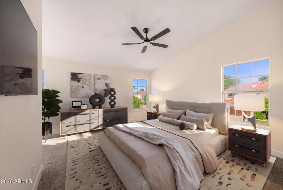 Real Estate Picture 8