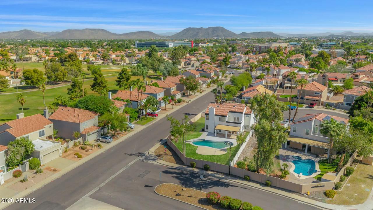 Real Estate Picture 21
