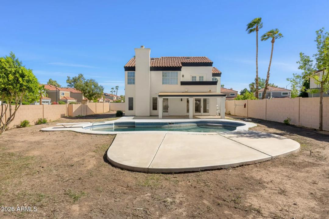 Real Estate Picture 19
