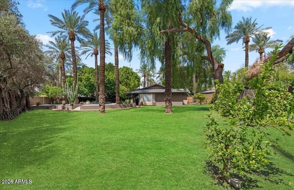 Real Estate Picture 2