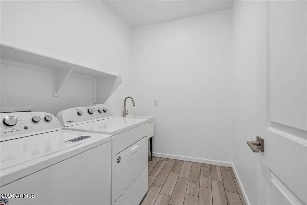 Real Estate Picture 18