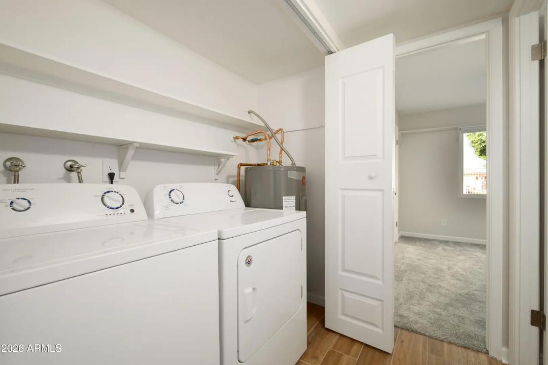 Real Estate Picture 11