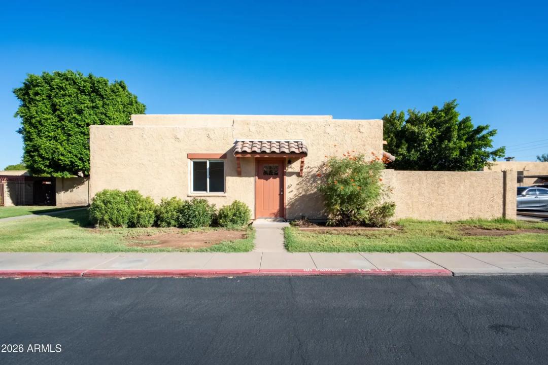 Real Estate Picture 1