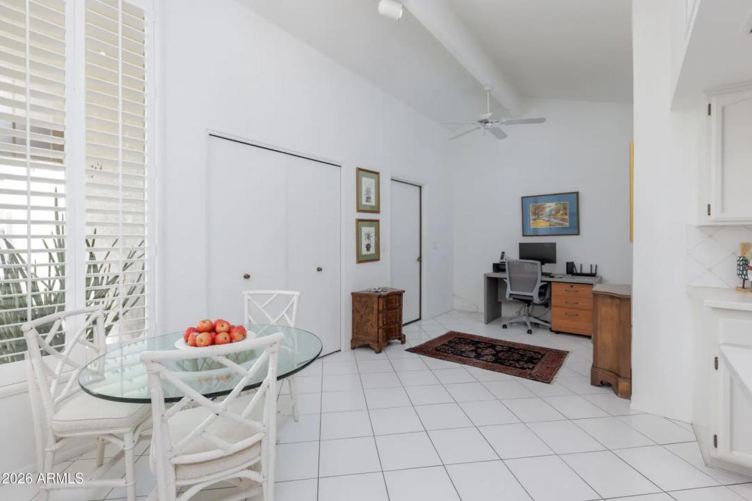 Real Estate Picture 10