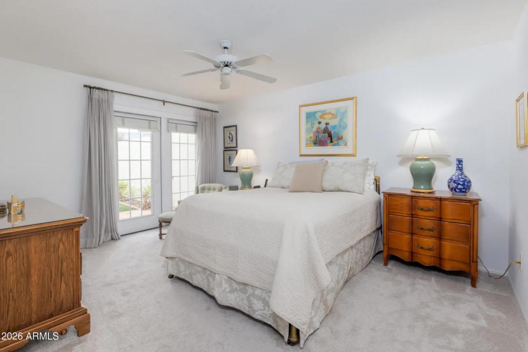 Real Estate Picture 11