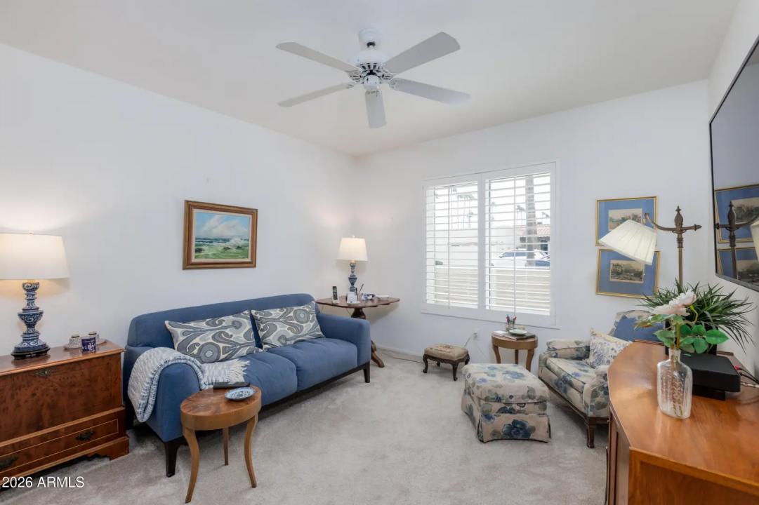 Real Estate Picture 16