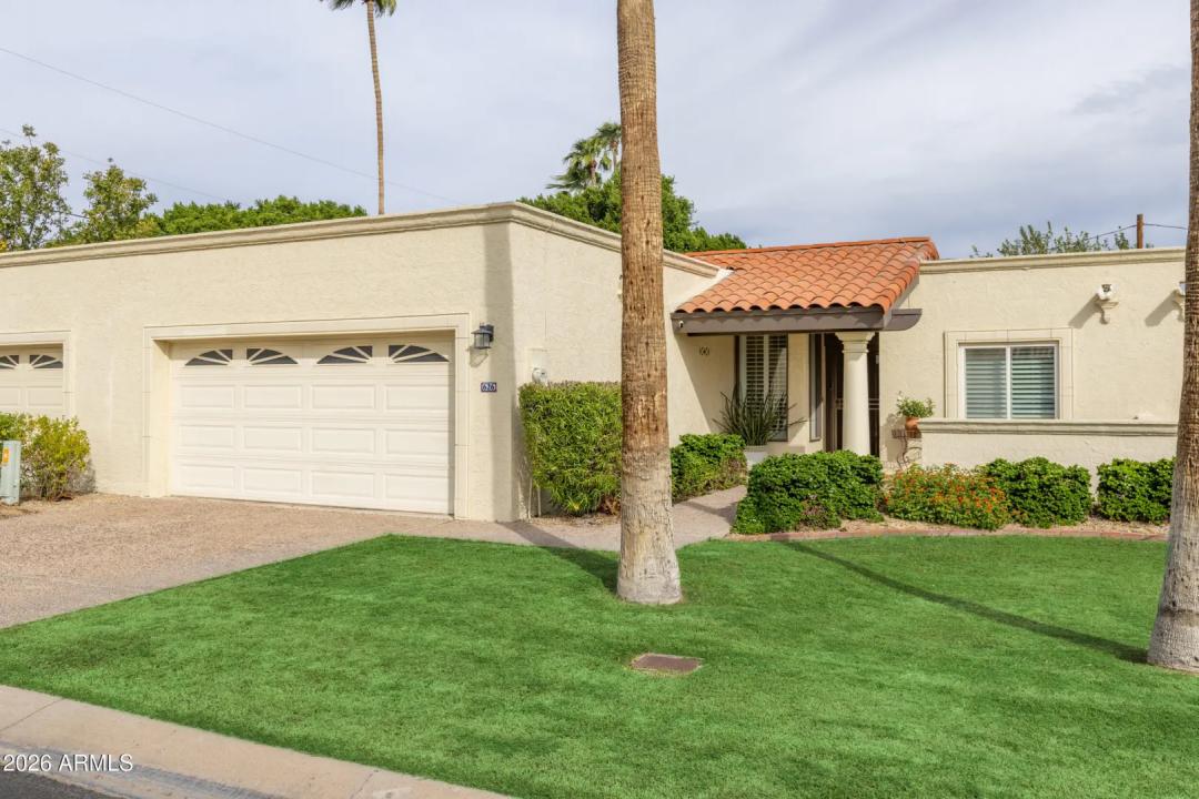 Real Estate Picture 1