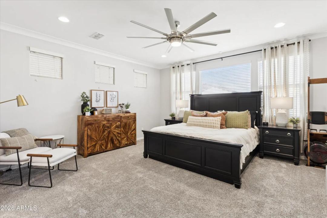 Real Estate Picture 17