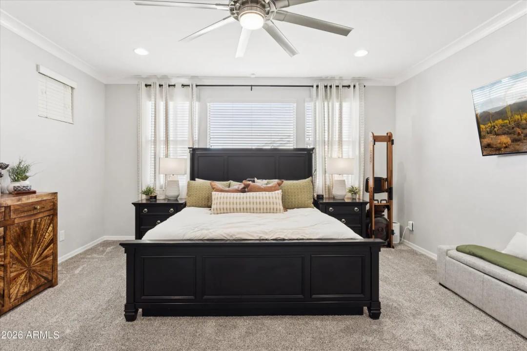 Real Estate Picture 19