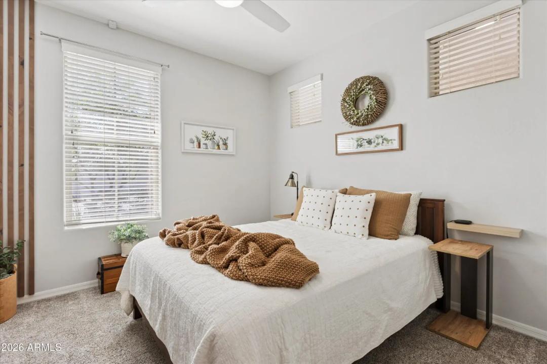 Real Estate Picture 23