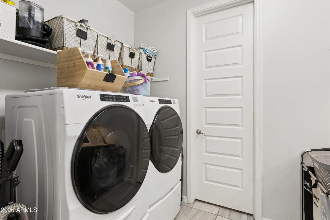 Real Estate Picture 33