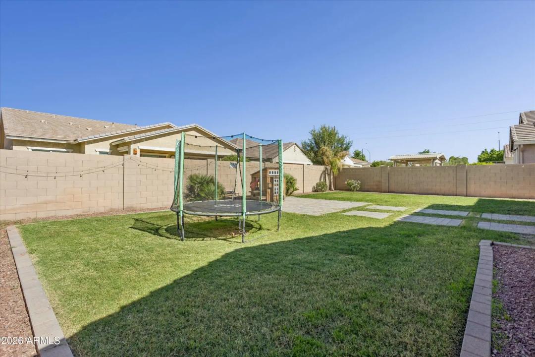 Real Estate Picture 39