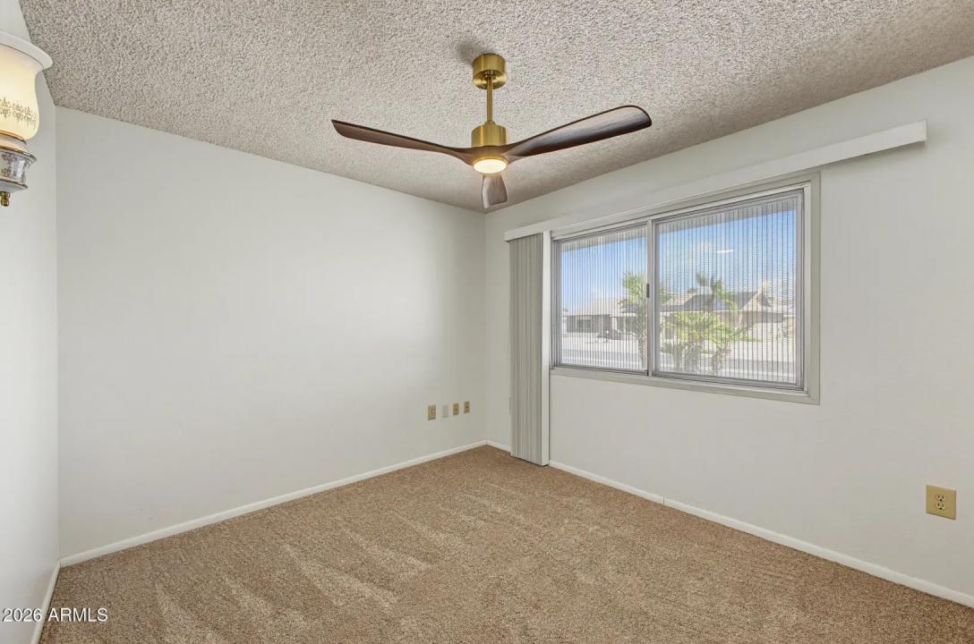 Real Estate Picture 19