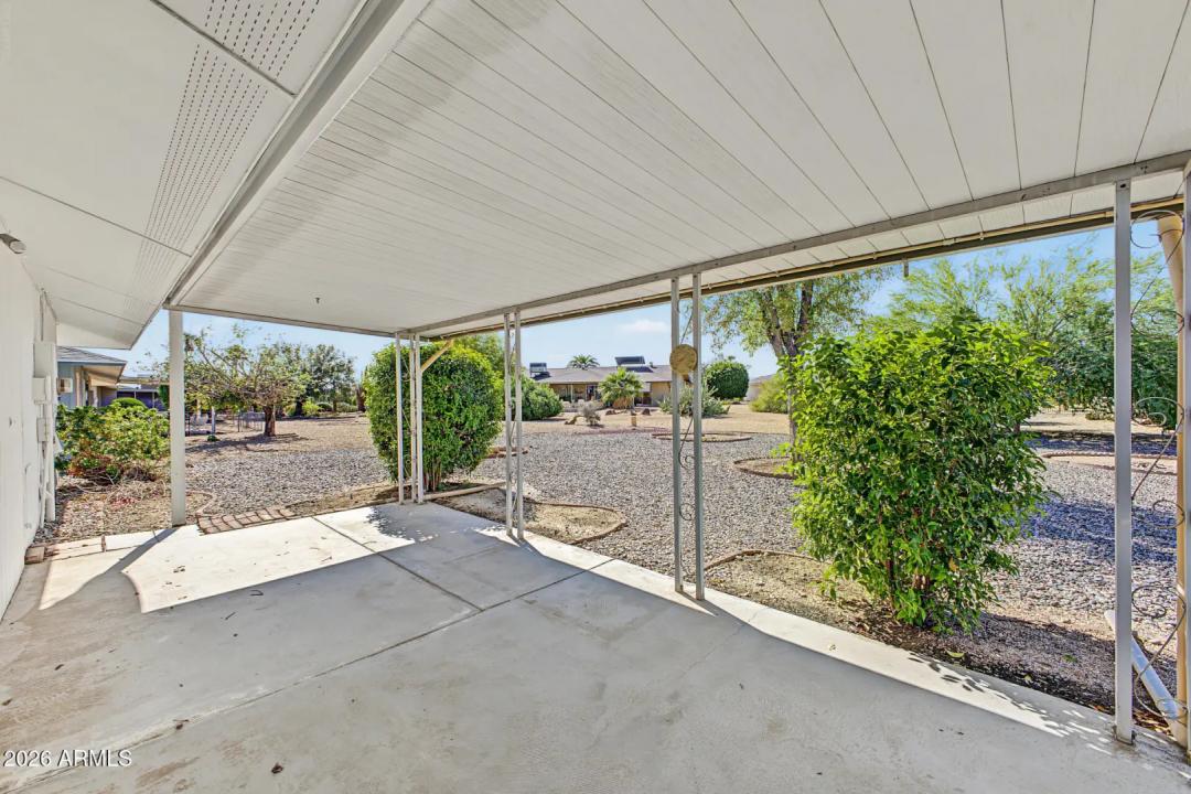 Real Estate Picture 30